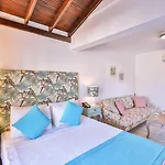 Mare Garden * Akyarlar