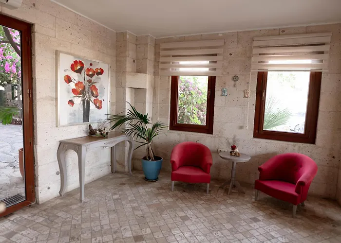 Mare Garden מלון אקיארלר